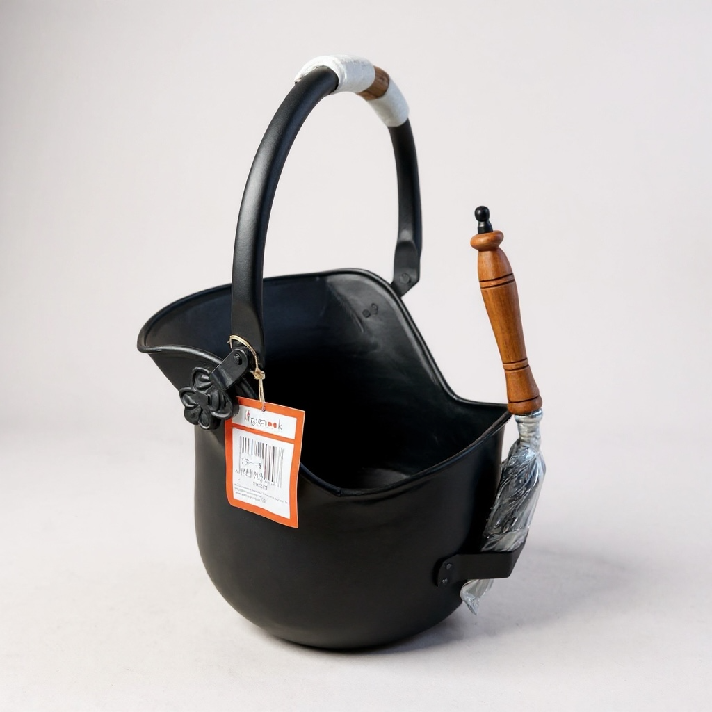 Coal bucket with shovel - round bottom